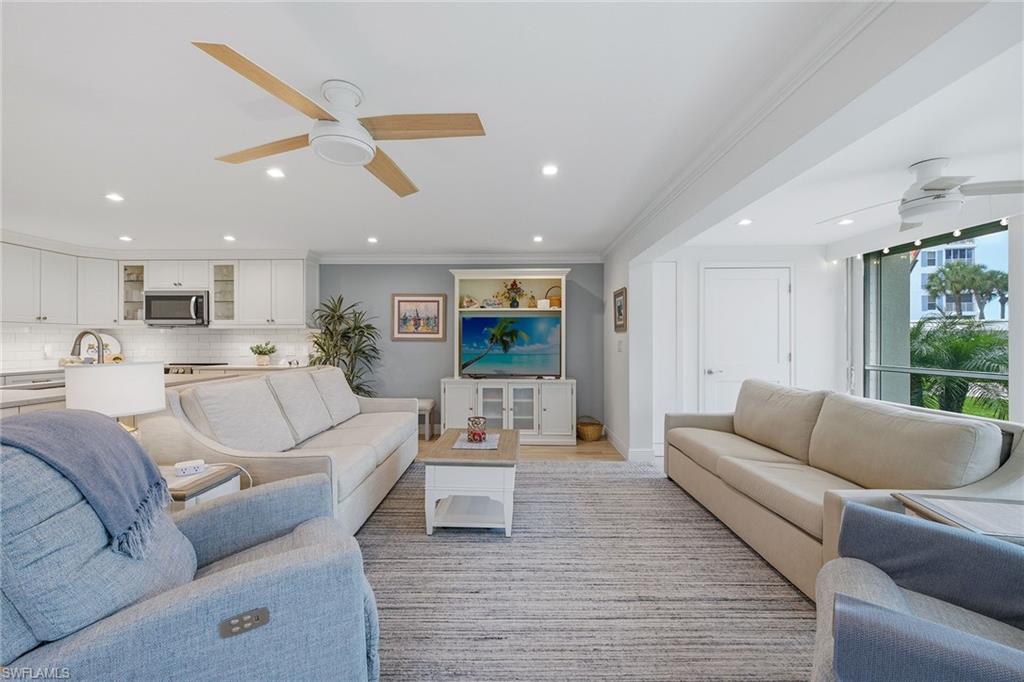 BREAKERS - Residential