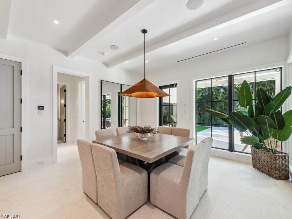 MOORINGS - Residential