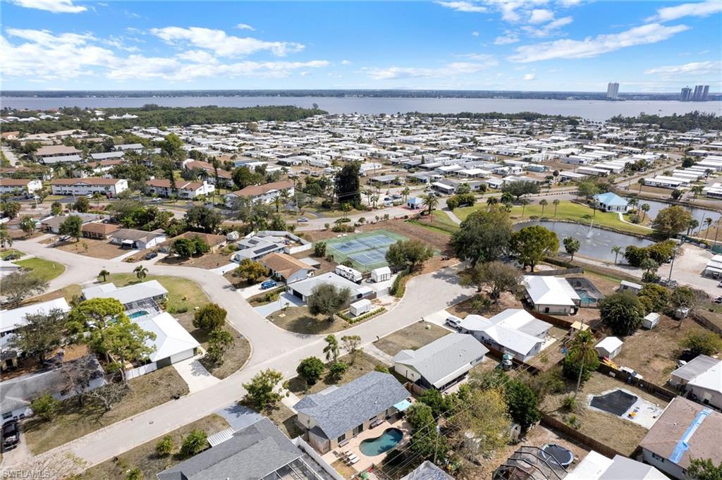 FOXMOOR PINES - Residential