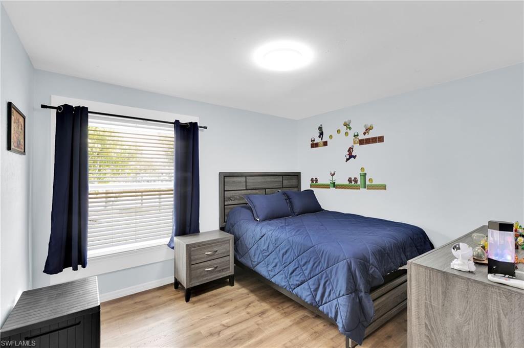 FOXMOOR PINES - Residential