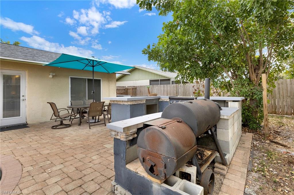 FOXMOOR PINES - Residential