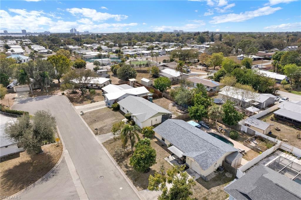 FOXMOOR PINES - Residential