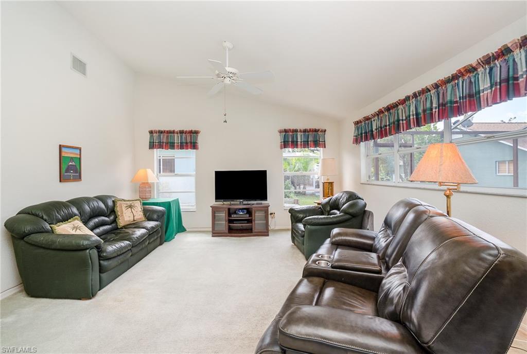 WILLOW CREEK - Residential