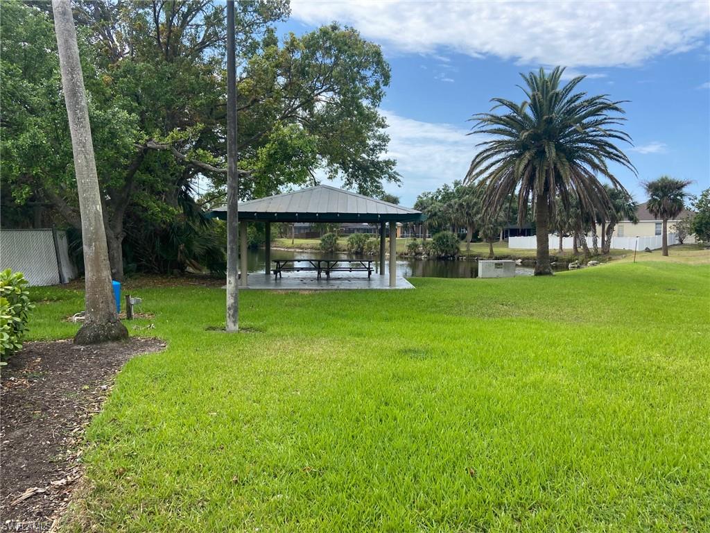 WILLOW CREEK - Residential