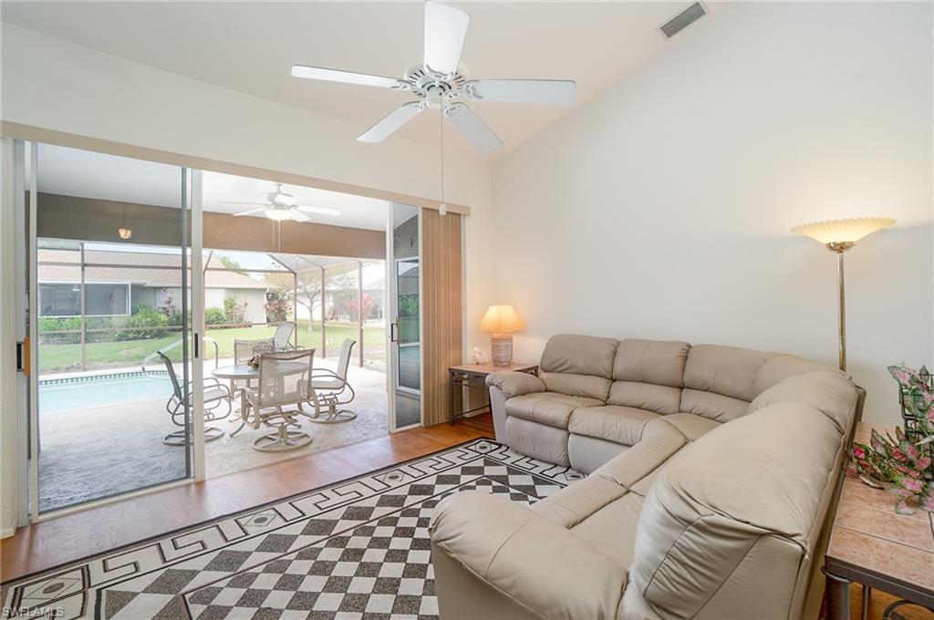 WILLOW CREEK - Residential