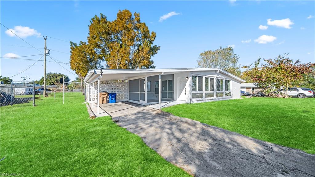 LEHIGH ACRES - Residential