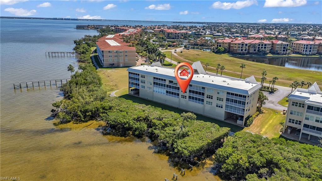 POINT WEST - Residential