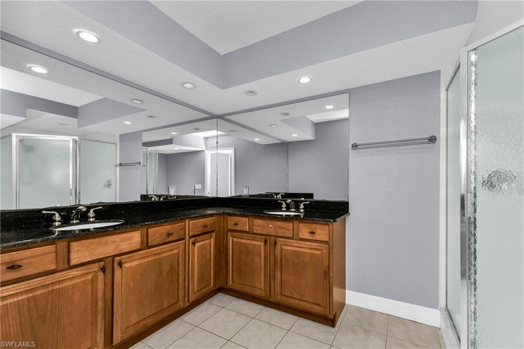 POINT WEST - Residential