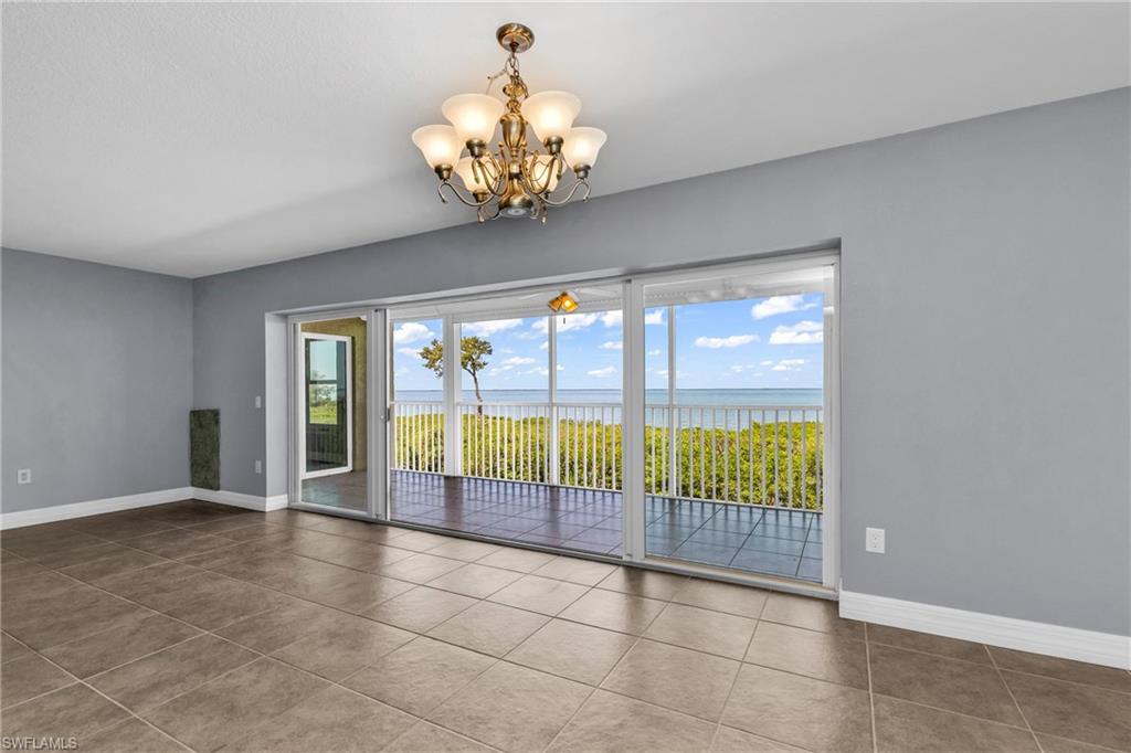 POINT WEST - Residential