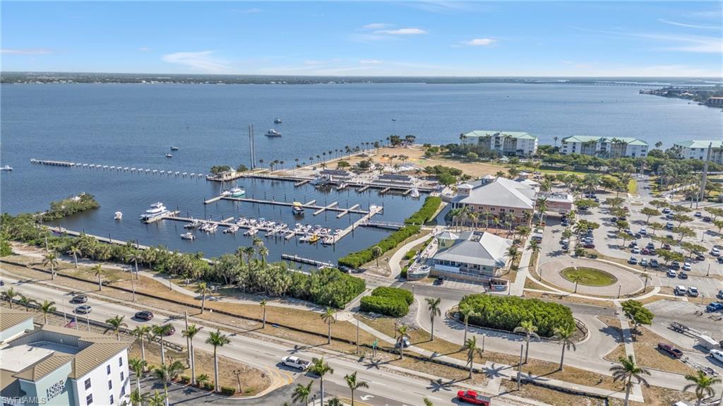 POINT WEST - Residential