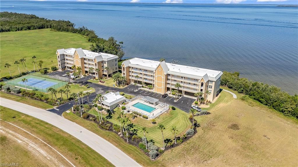 POINT WEST - Residential