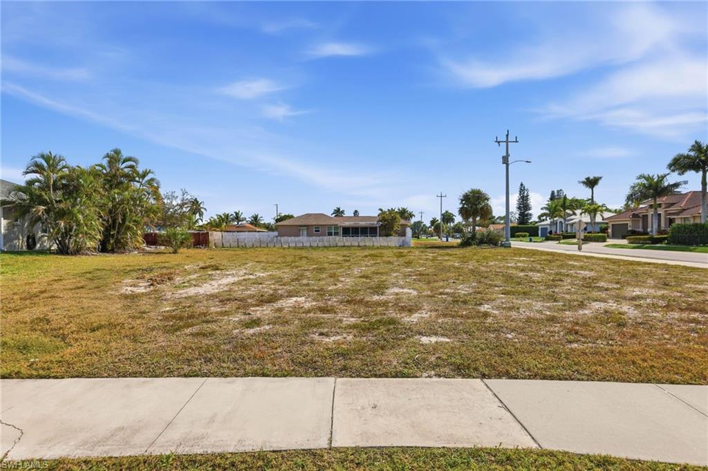 MARCO ISLAND - Land
