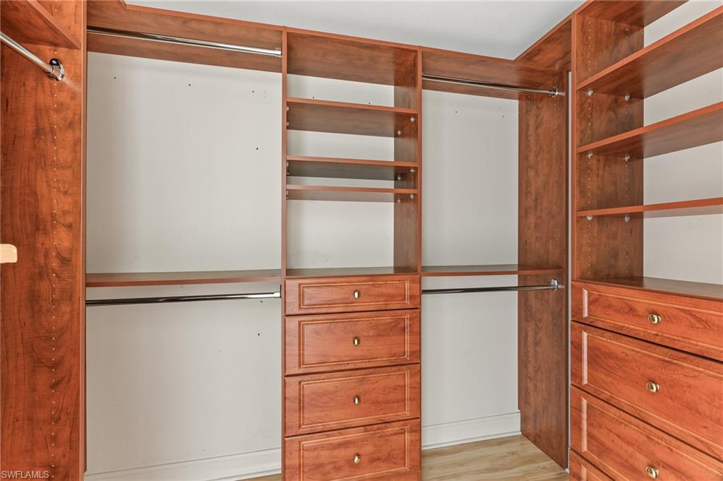 MARIPOSA - Residential Lease