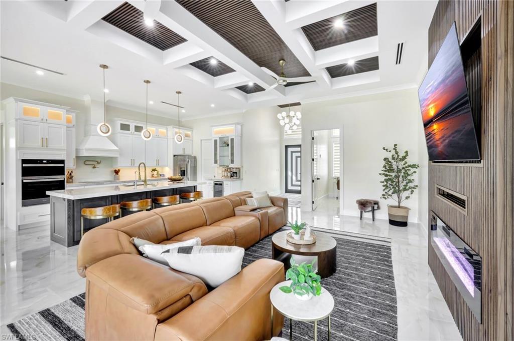 GOLDEN GATE ESTATES - Residential