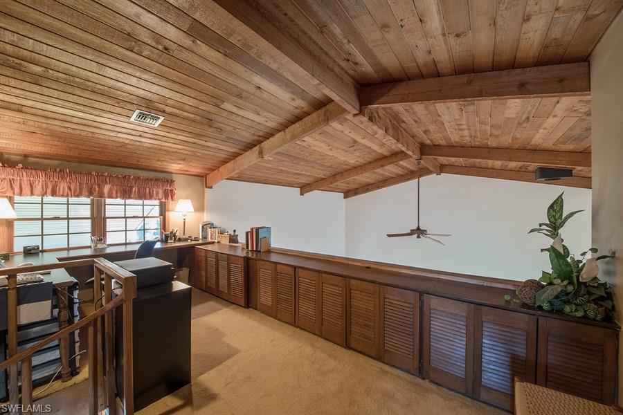 SIESTA ISLES - Residential