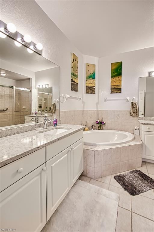 REFLECTION LAKES - Residential