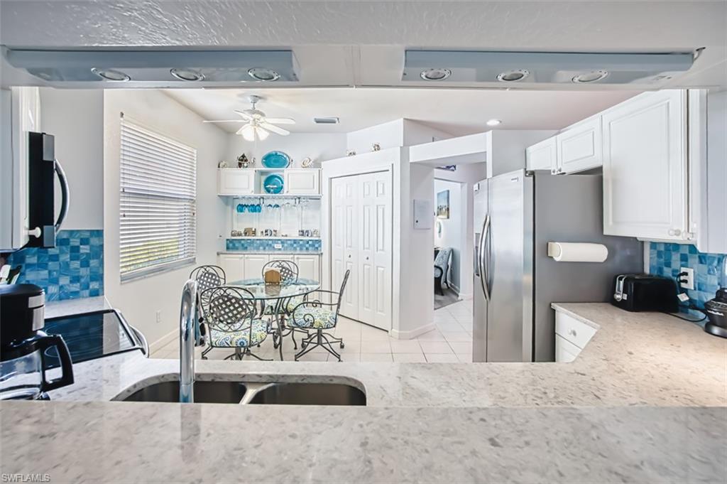 REFLECTION LAKES - Residential