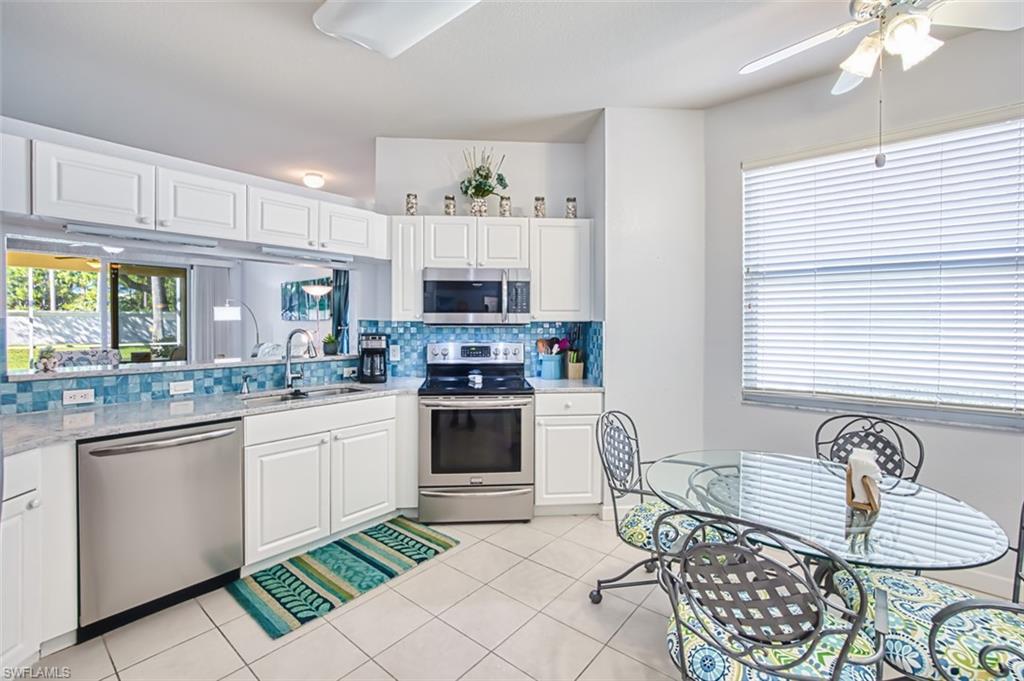 REFLECTION LAKES - Residential