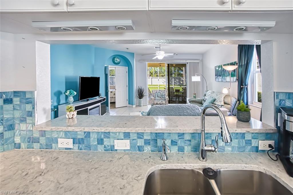 REFLECTION LAKES - Residential