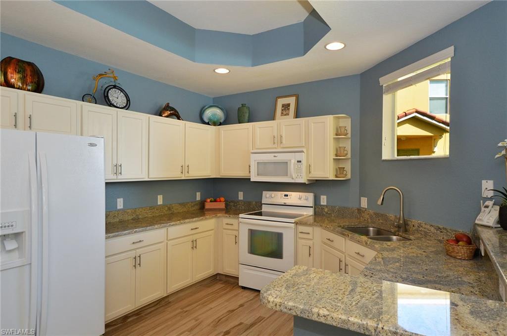 SAIL HARBOUR - Residential