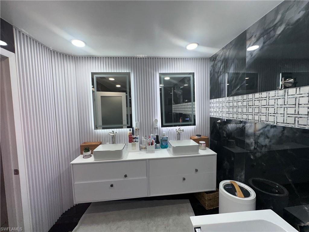 LEHIGH ACRES - Residential Lease