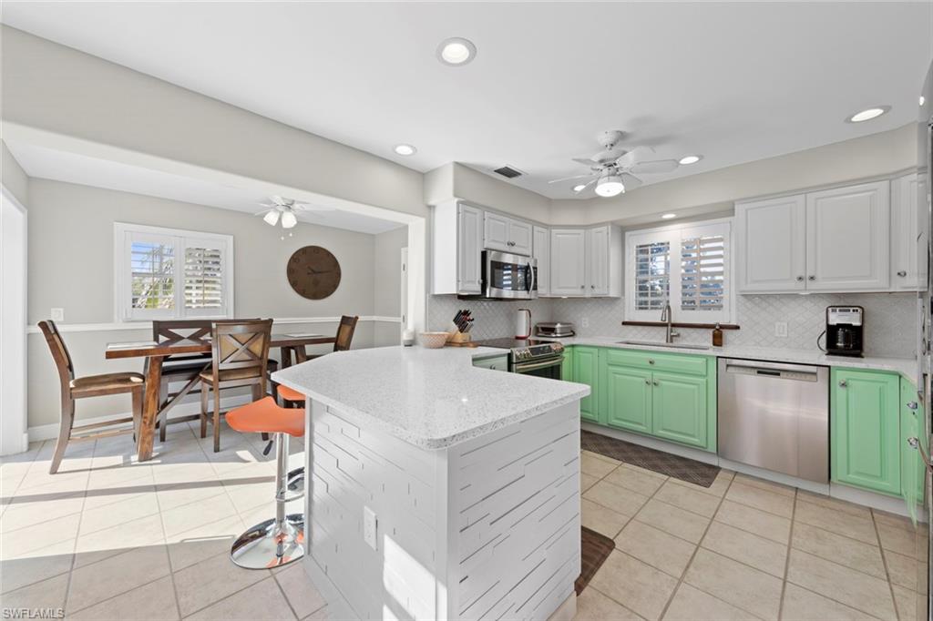 PALM ISLES - Residential