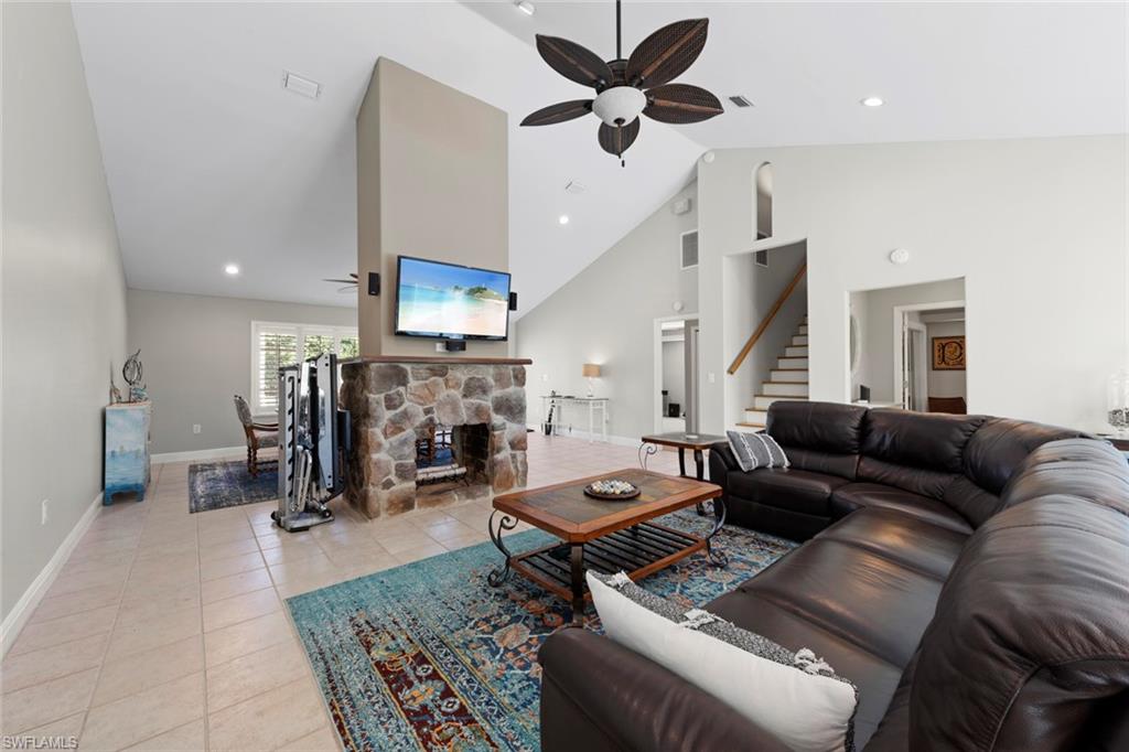 PALM ISLES - Residential