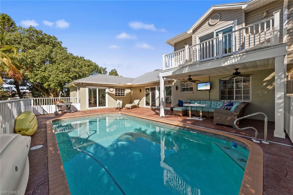 PALM ISLES - Residential