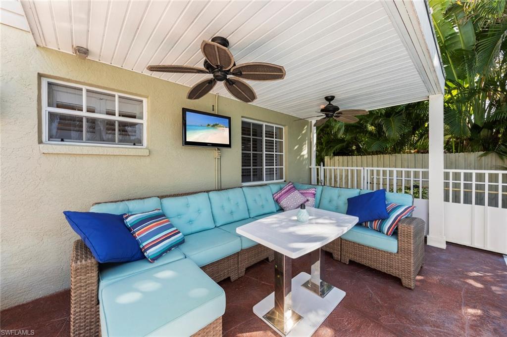 PALM ISLES - Residential