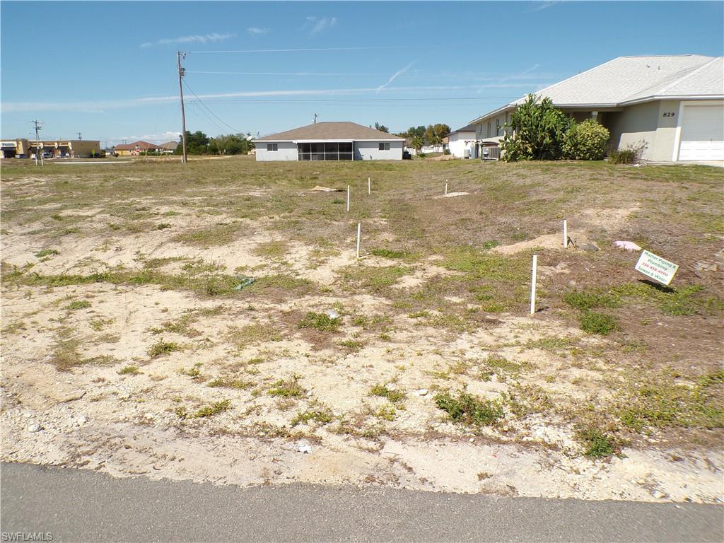 CAPE CORAL - Land