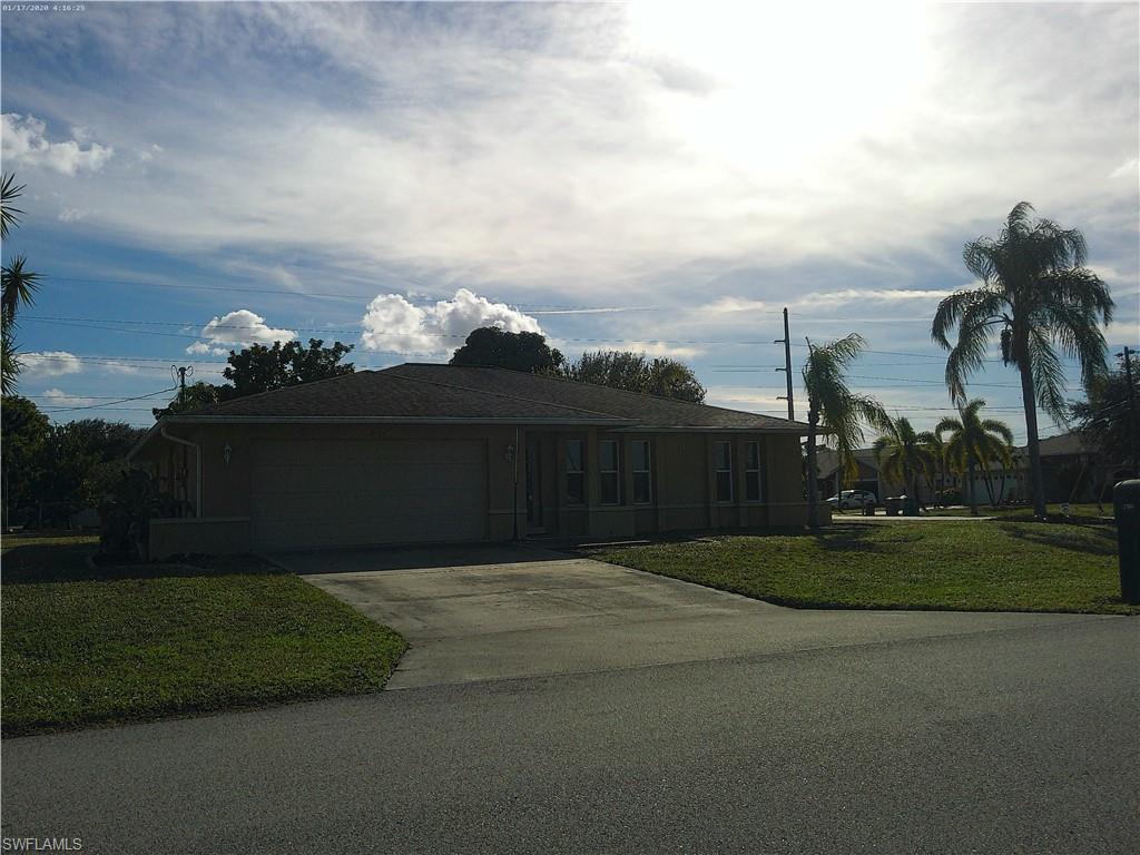 CAPE CORAL - Residential