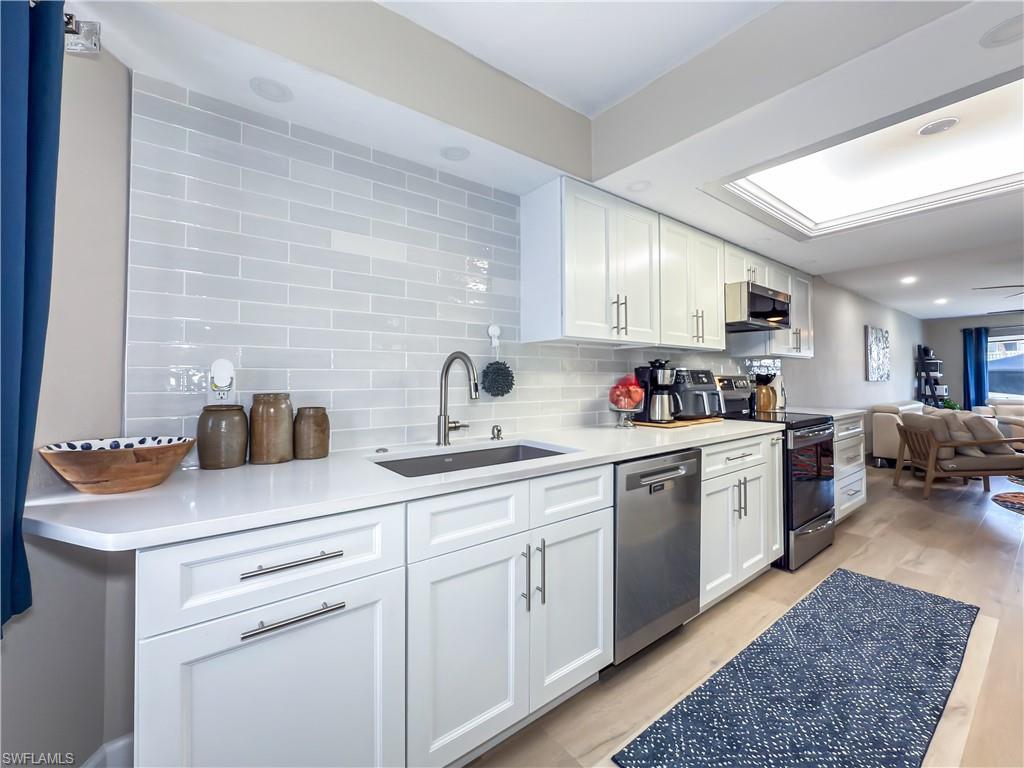 CLIPPER CONDO - Residential