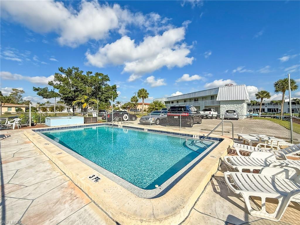 CLIPPER CONDO - Residential