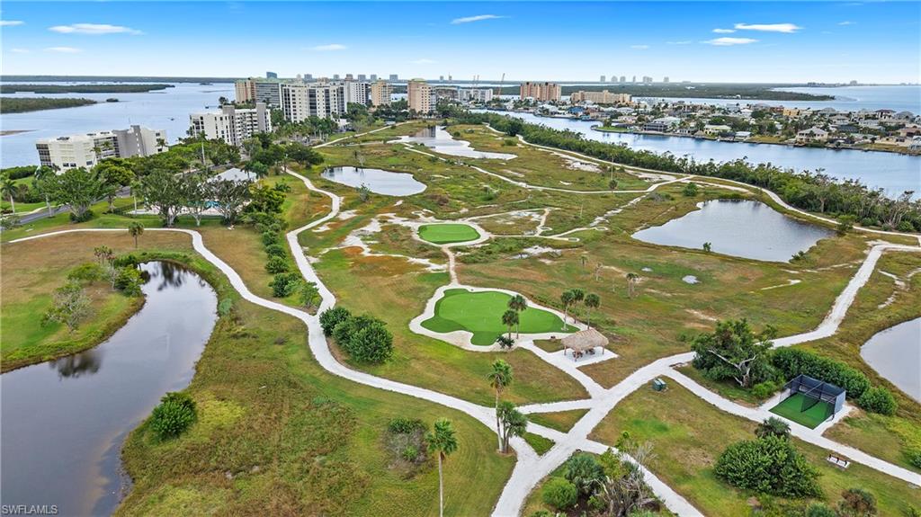 ROYAL PELICAN TOWNHOUSE - Residential