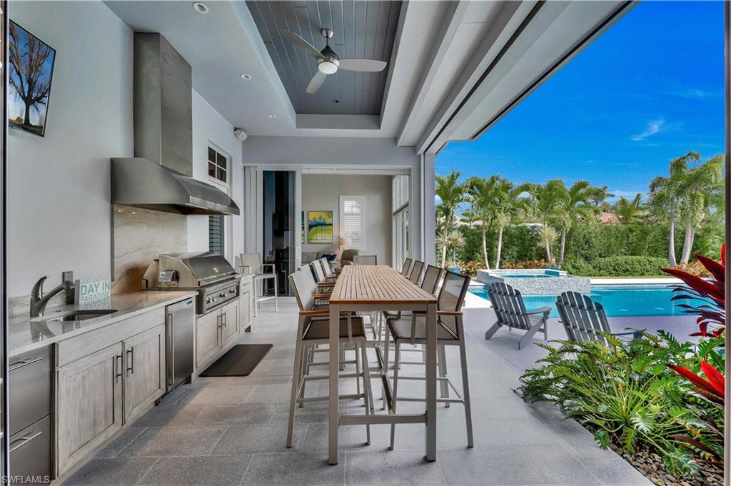 MOORINGS - Residential