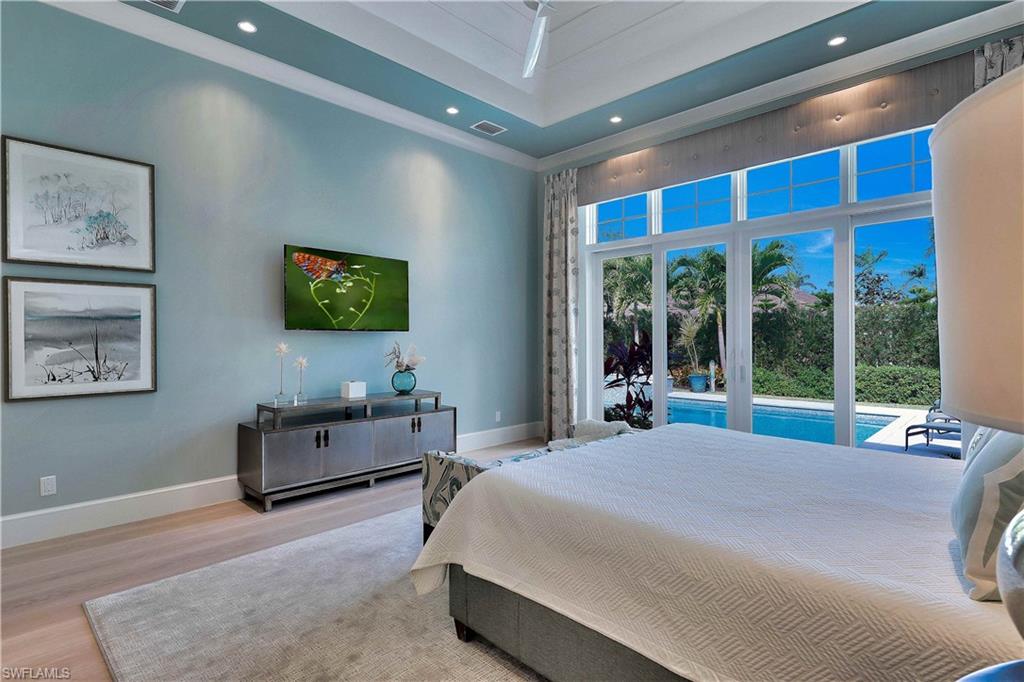 MOORINGS - Residential