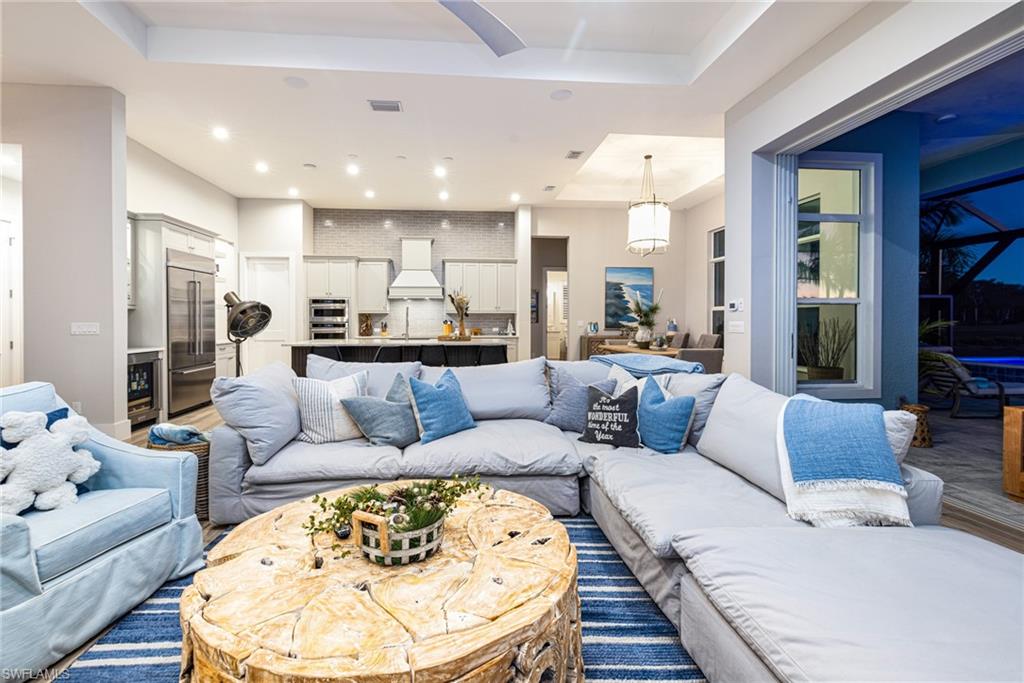 CRANE POINT - Residential