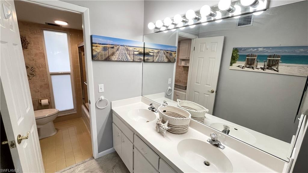 GLADES COUNTRY CLUB - Residential