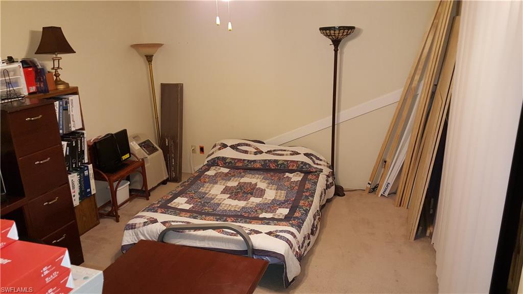 PARKWOODS TOWNHOUSE COMMUNITY - Residential