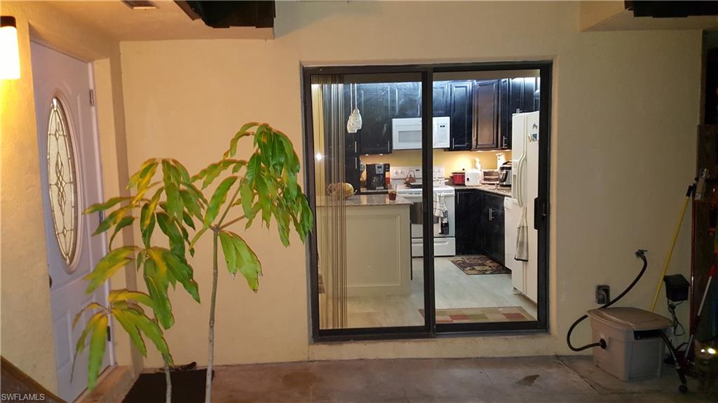 PARKWOODS TOWNHOUSE COMMUNITY - Residential