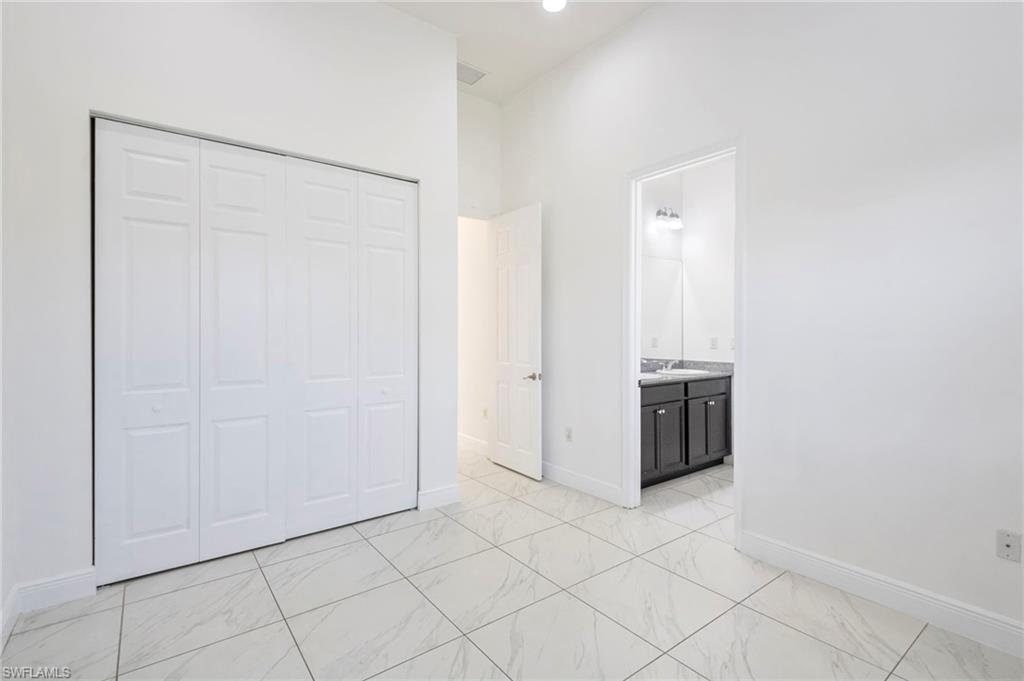 MAPLE RIDGE - Residential