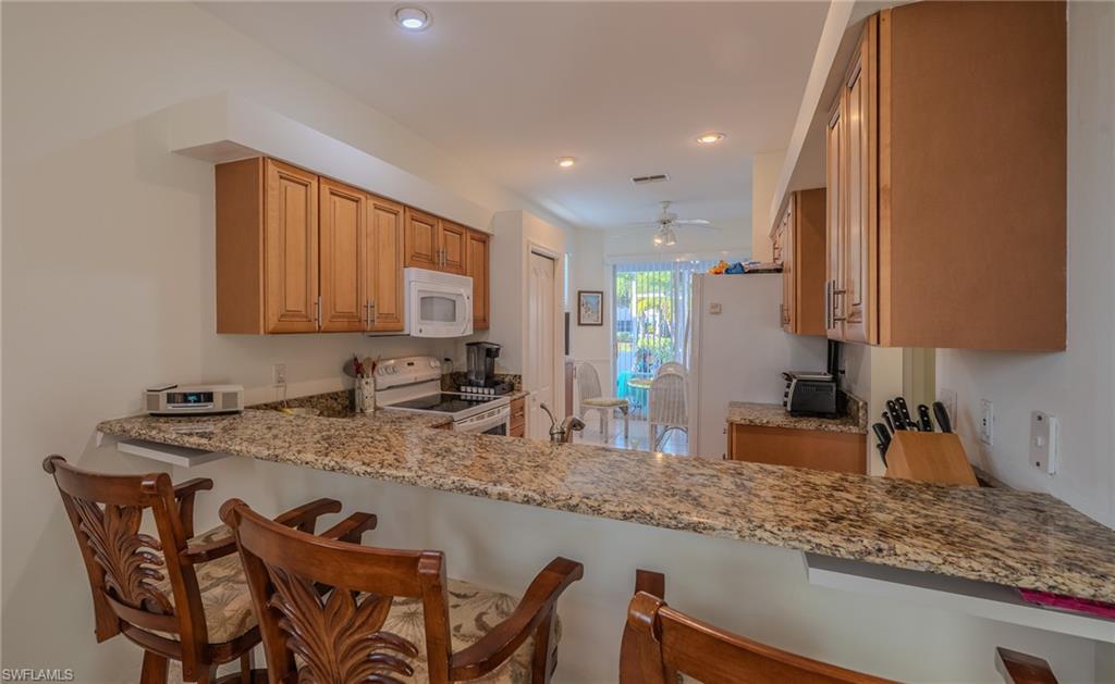 VILLAGES AT COUNTRY CREEK - Residential