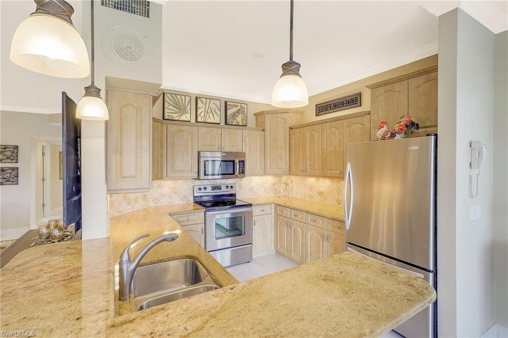 SOUTHBRIDGE - Residential