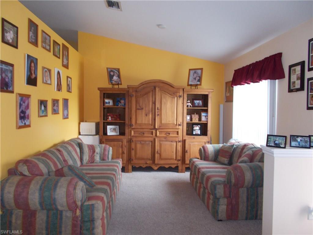 HAWK'S PRESERVE - Residential