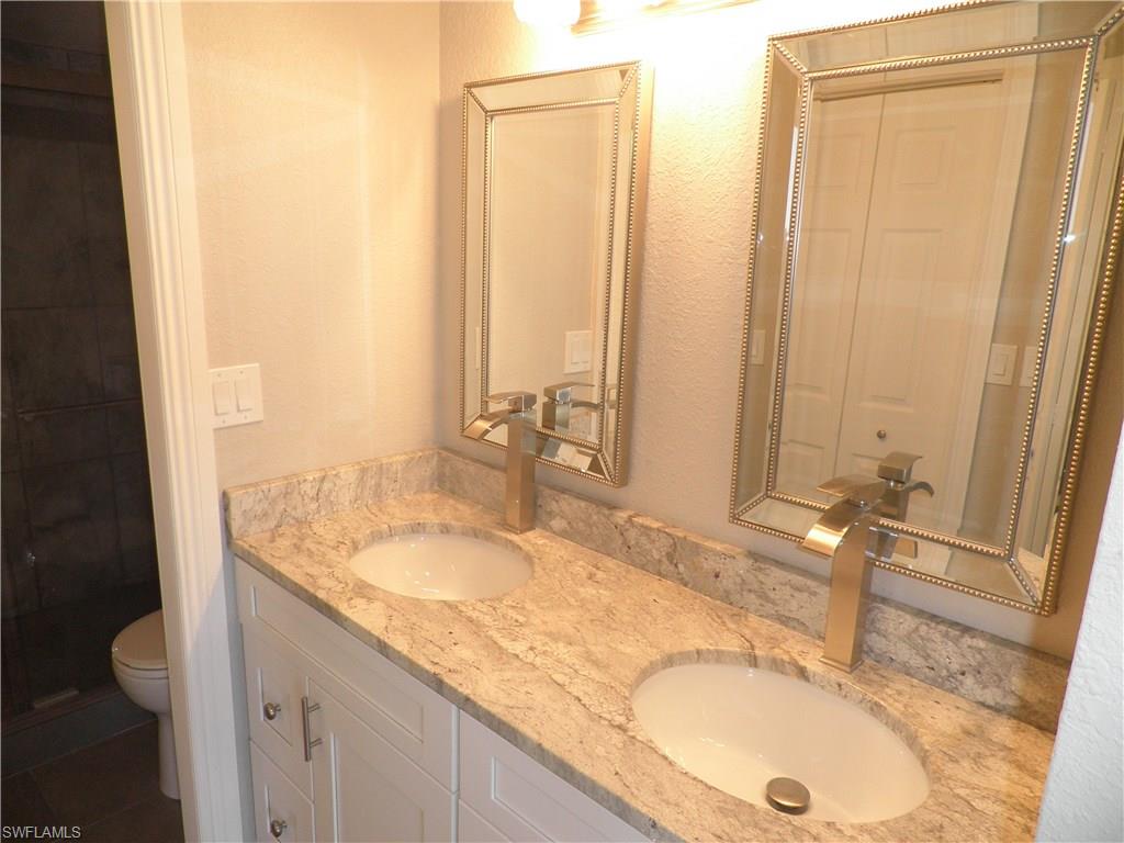 THE PALMS OF BAY BEACH - Residential