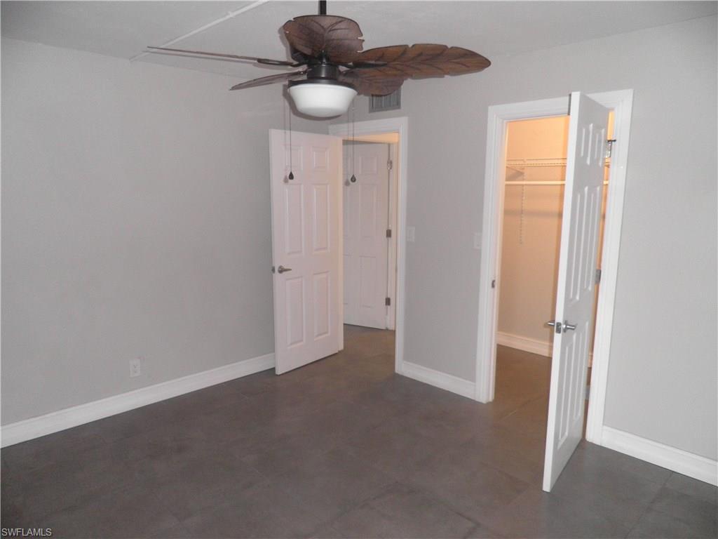 THE PALMS OF BAY BEACH - Residential