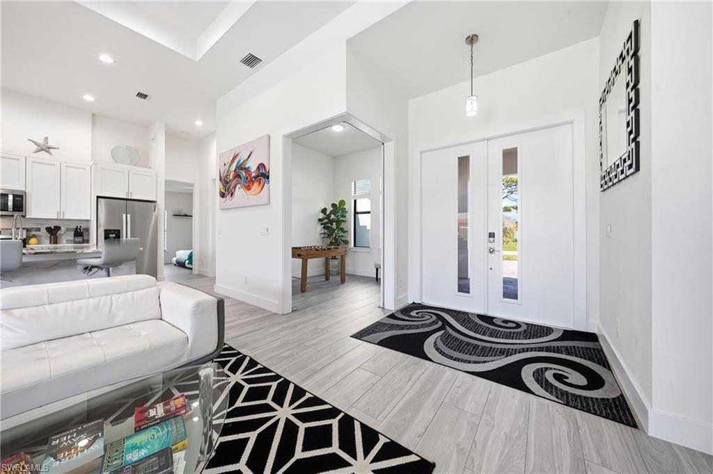 CAPE CORAL - Residential Lease