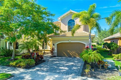 A home in NAPLES