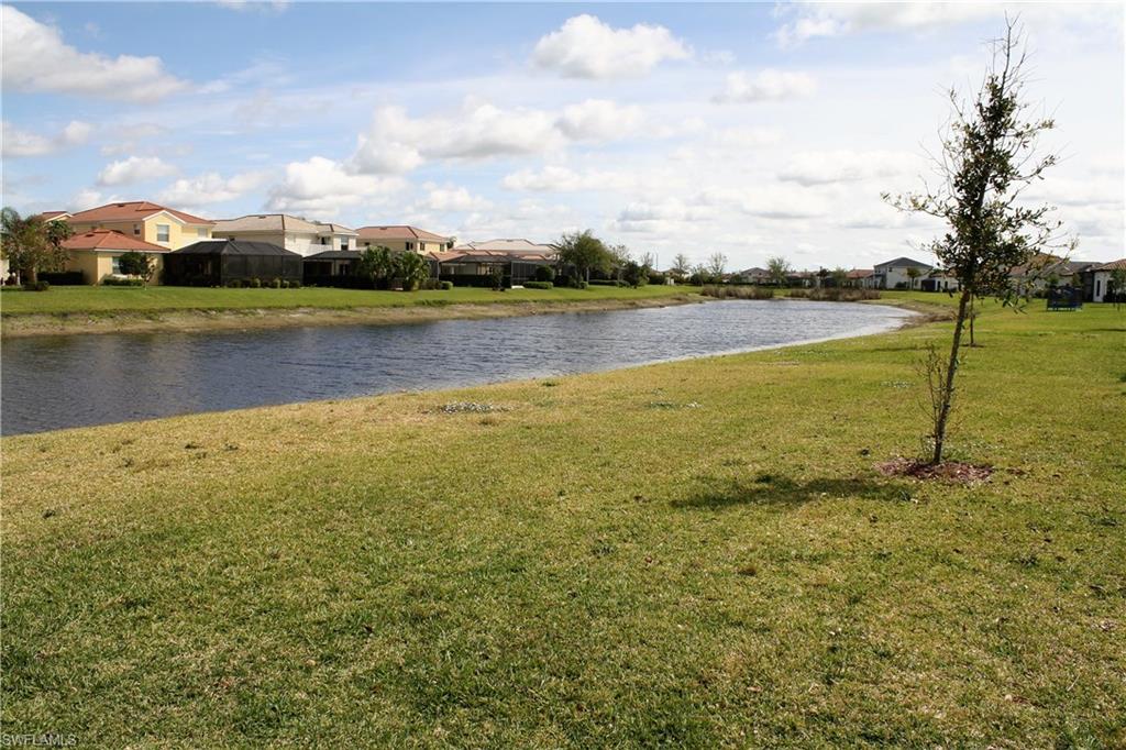 MAPLE RIDGE - Residential