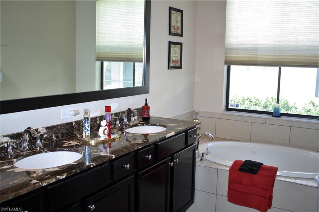 MAPLE RIDGE - Residential